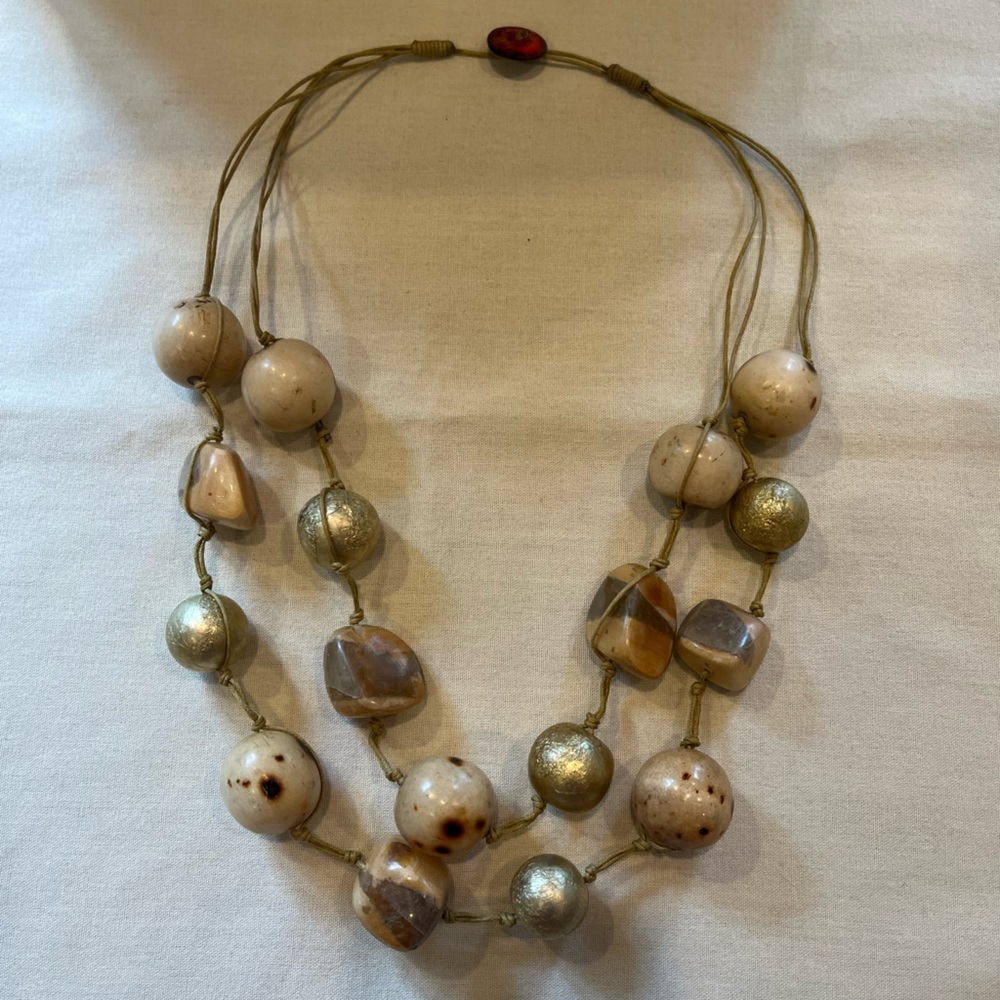 Vintage Rock Choker - Picture 9 of 16